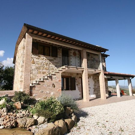 Timeless Villa In Cagli With Garden And Swimming Pool Exterior foto