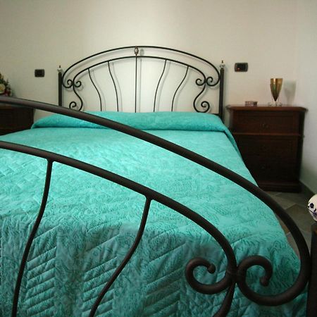 Timeless Villa In Cagli With Garden And Swimming Pool Exterior foto