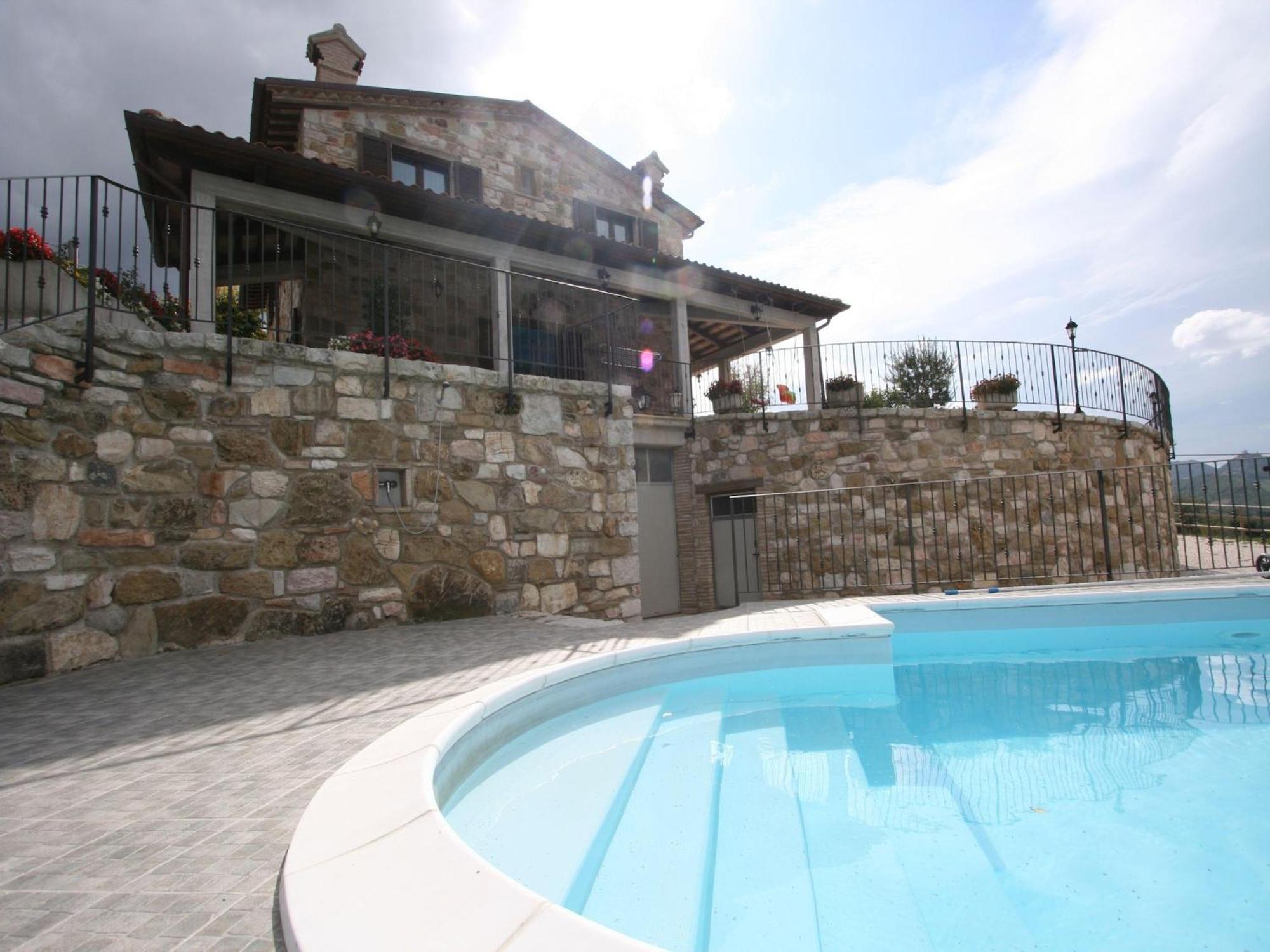 Timeless Villa In Cagli With Garden And Swimming Pool Exterior foto