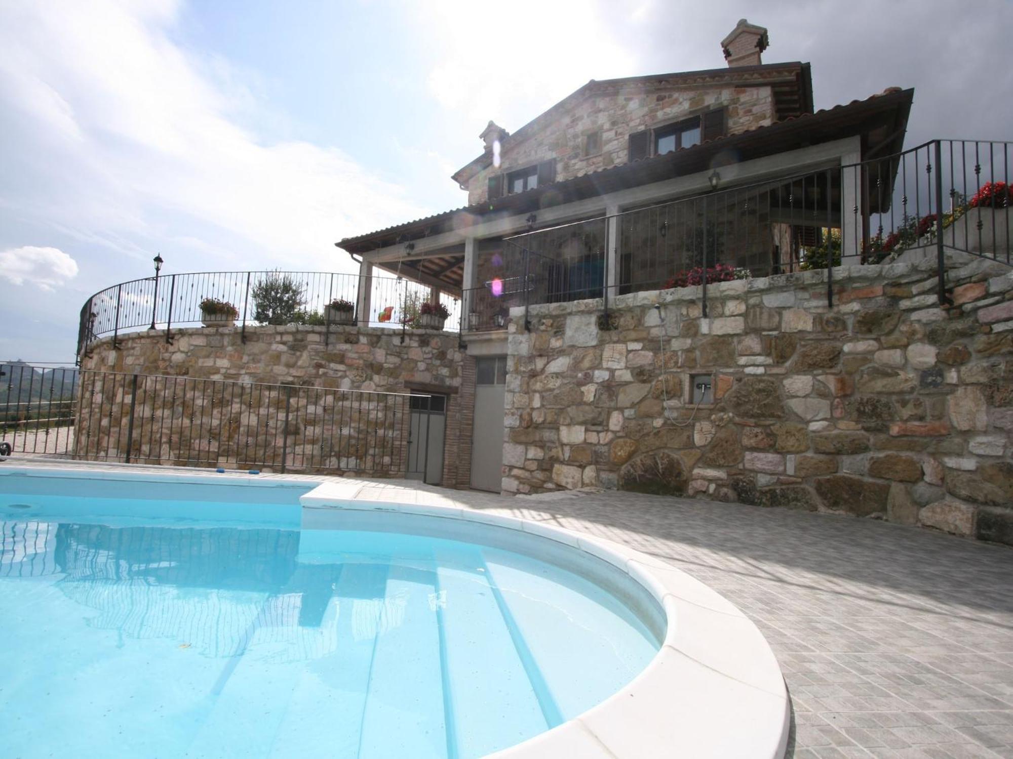 Timeless Villa In Cagli With Garden And Swimming Pool Exterior foto